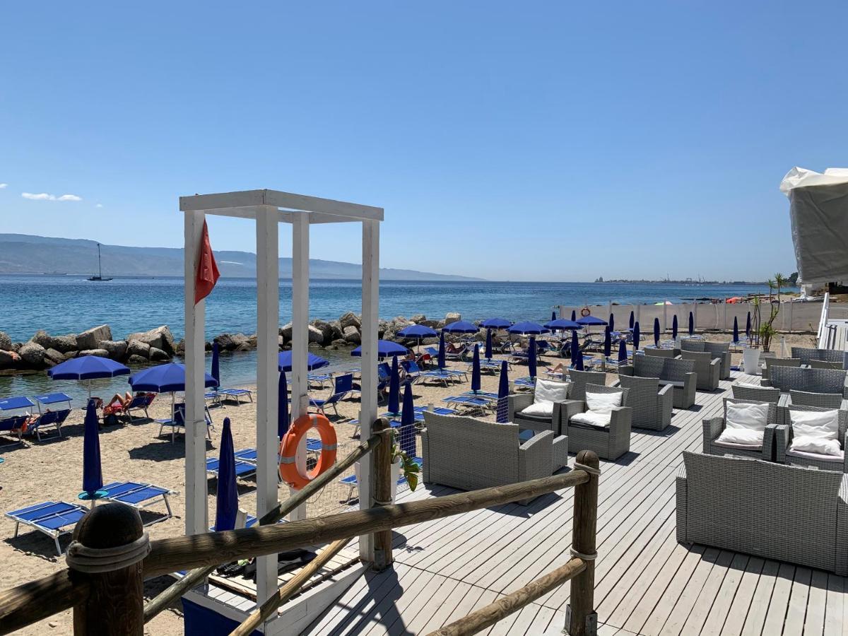 Bed And Beach Mesina Exterior foto