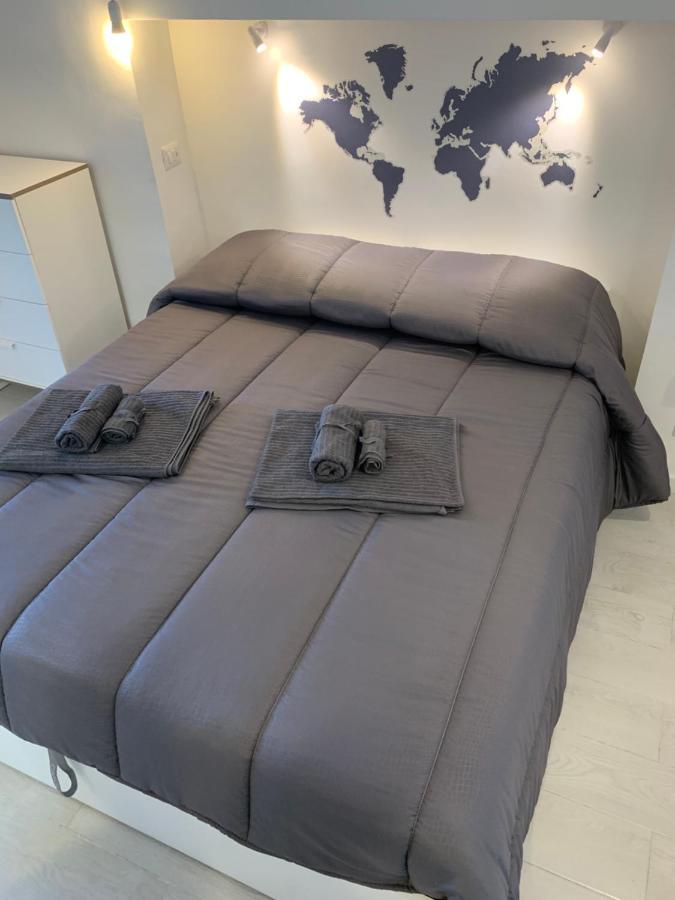 Bed And Beach Mesina Exterior foto
